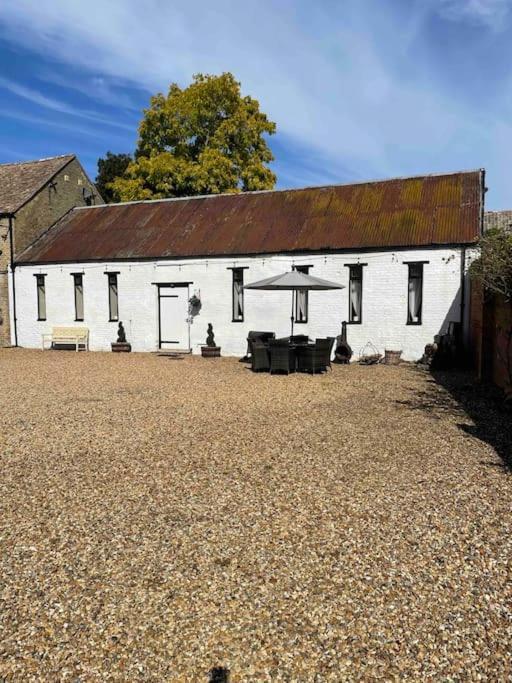 The Old Hay Barn - Games Room, Gym, Sleeps 8 Godmanchester Exteriör bild