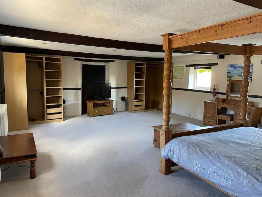 The Old Hay Barn - Games Room, Gym, Sleeps 8 Godmanchester Exteriör bild