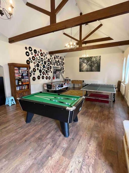 The Old Hay Barn - Games Room, Gym, Sleeps 8 Godmanchester Exteriör bild